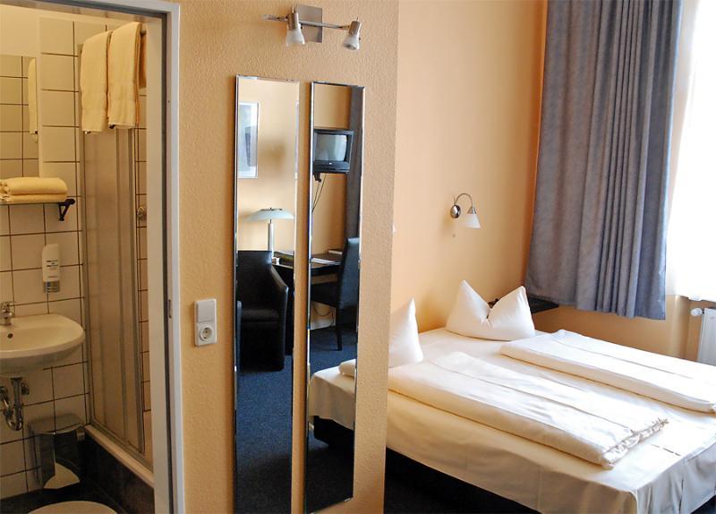 Hotel Am Hermannplatz Βερολίνο Εξωτερικό φωτογραφία