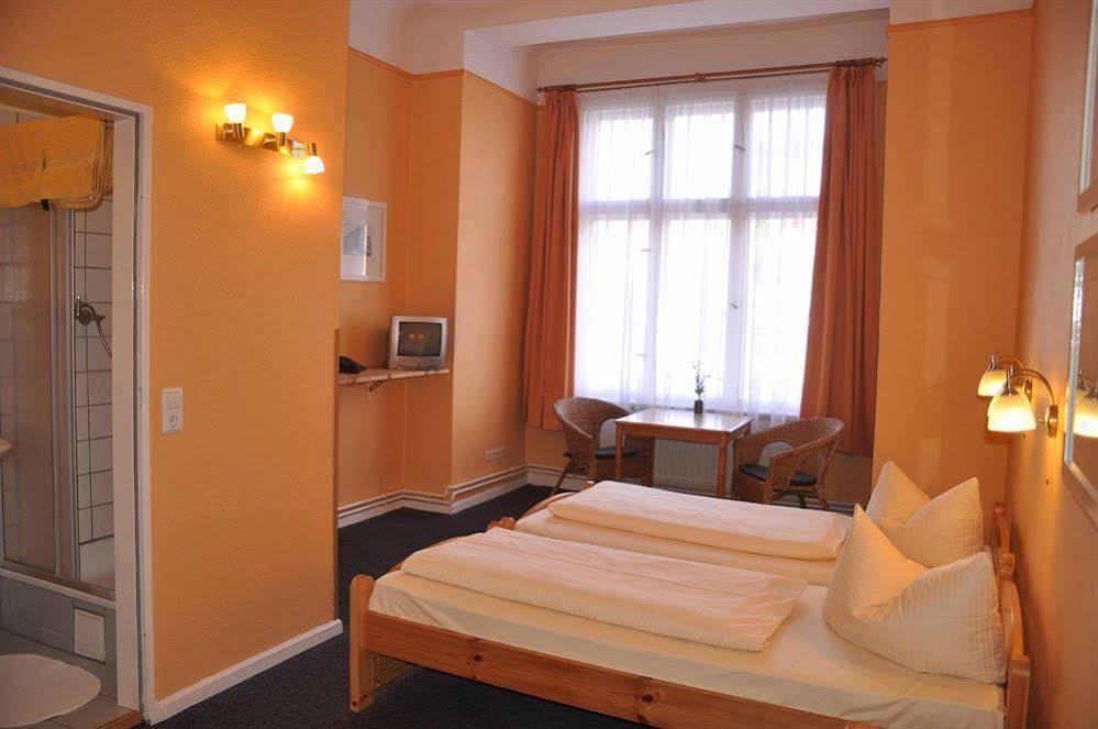 Hotel Am Hermannplatz Βερολίνο Εξωτερικό φωτογραφία