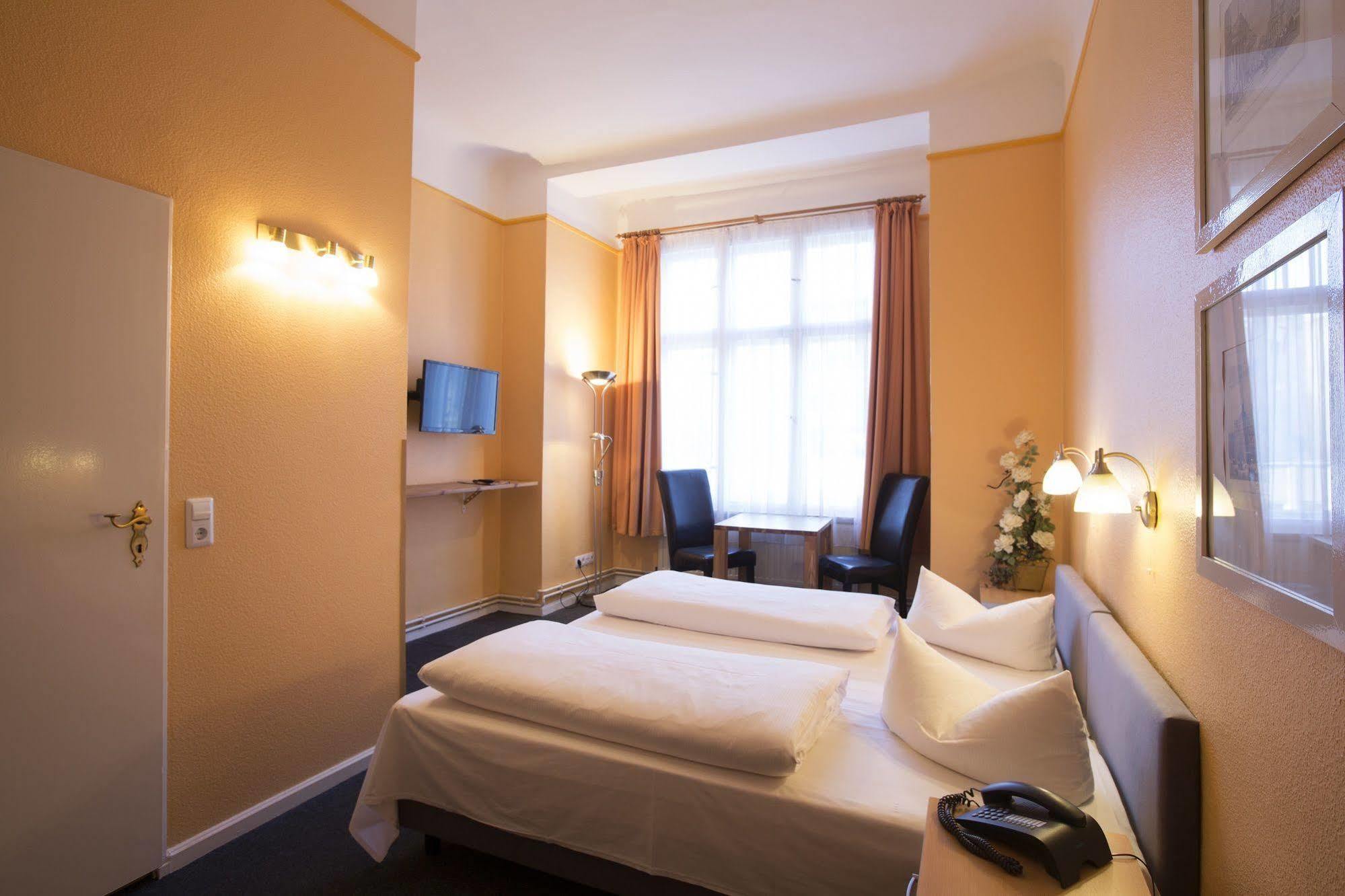 Hotel Am Hermannplatz Βερολίνο Εξωτερικό φωτογραφία