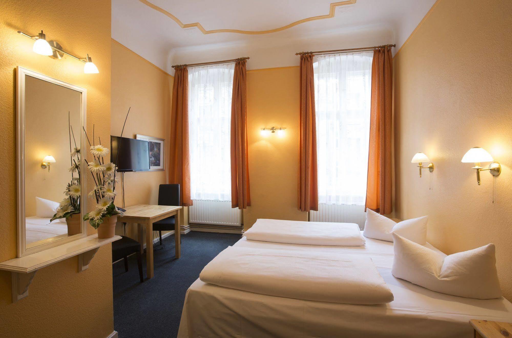 Hotel Am Hermannplatz Βερολίνο Εξωτερικό φωτογραφία