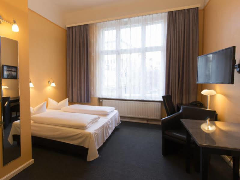 Hotel Am Hermannplatz Βερολίνο Εξωτερικό φωτογραφία